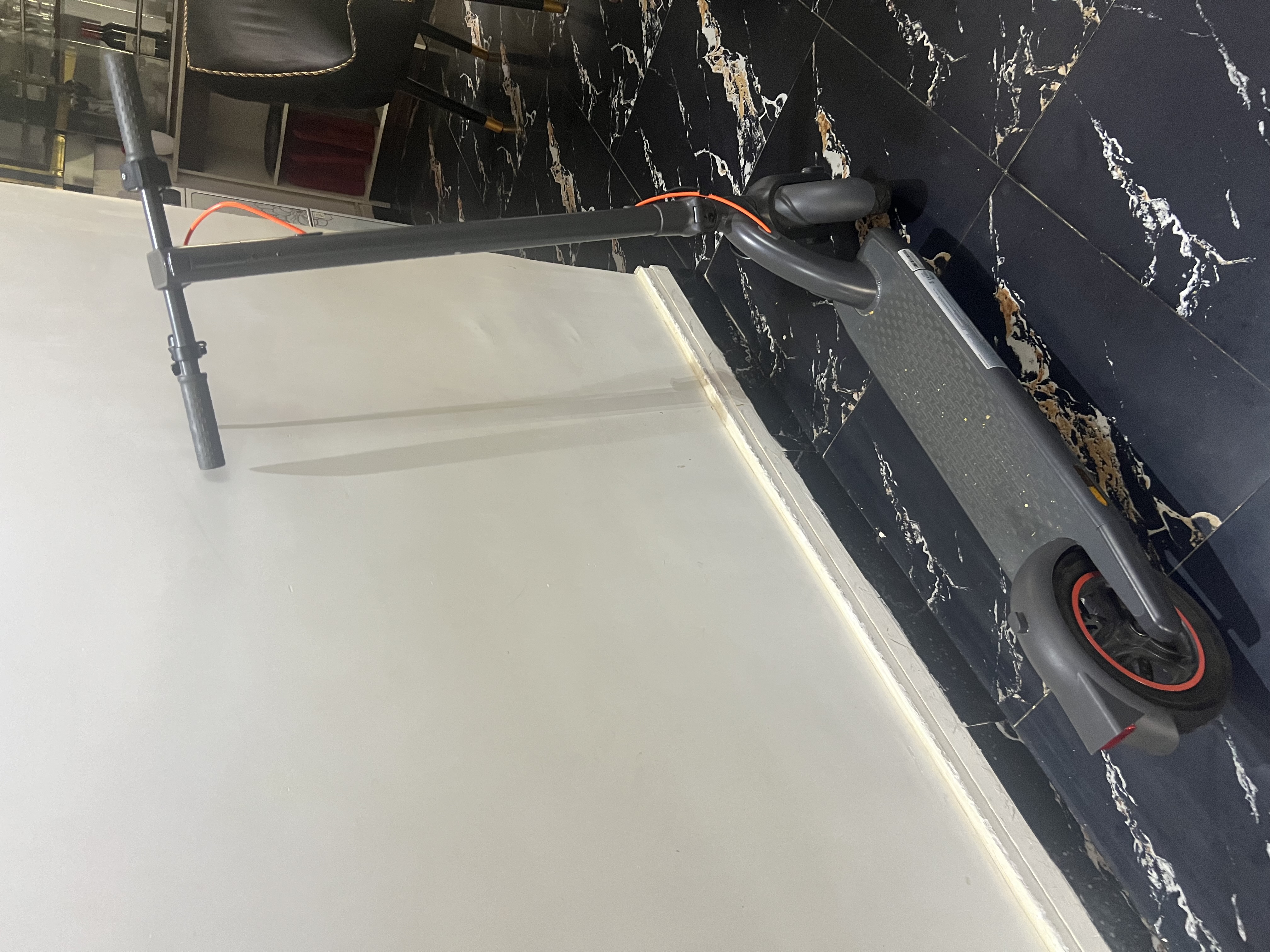 Navee electric scooter